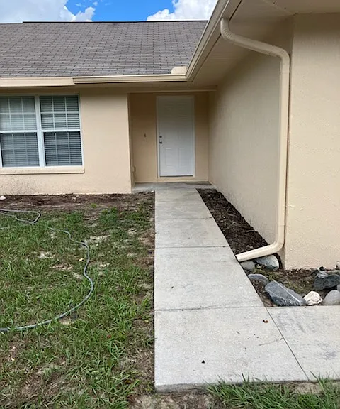 8079 N Hillview Cir — Photo 1