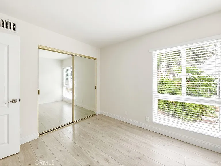 62 Willow Tree Ln — Photo 17