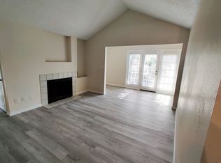 249 Afton Sq UNIT 201, Altamonte Springs, FL 32714