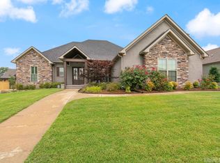 1515 Winterbrook Dr, Conway, AR 72034