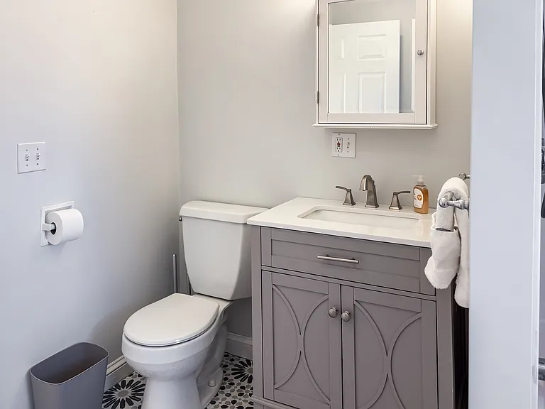 65-67 Saint James Cir #2 — Photo 21