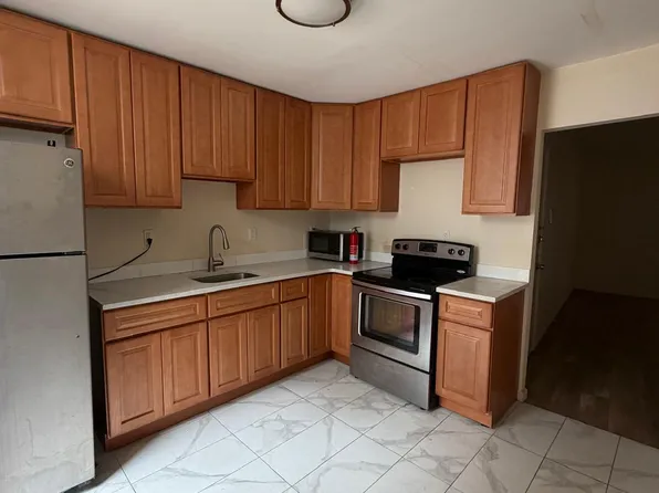 193 Newark Ave APT 4, Jersey City, NJ 07302