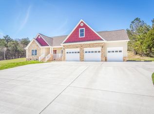 11327 Armstrong Rd, Soddy Daisy, TN 37379