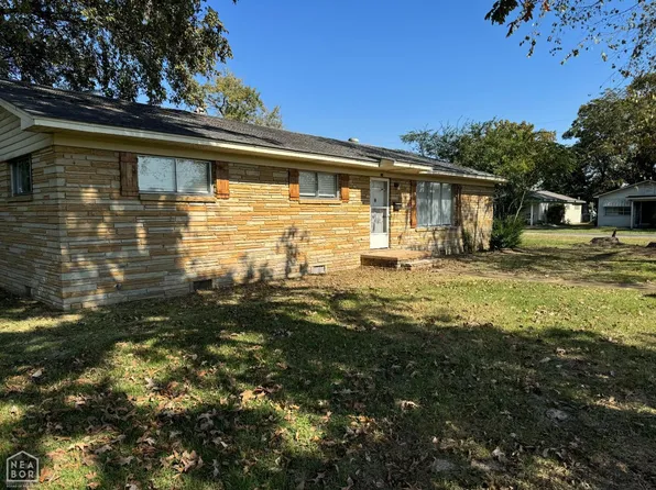 1109 Josephine St, Newport, AR 72112