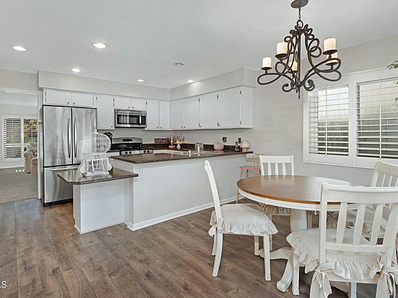 5th image of 1127 Glenbridge Cir