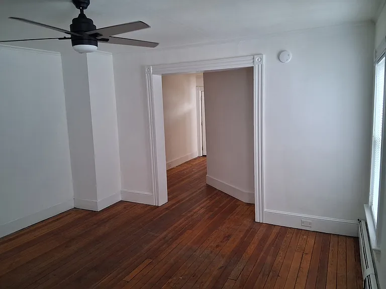 39 Hoffman St #2 — Photo 5