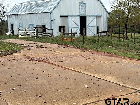 5th image of 1092 An County Rd #318