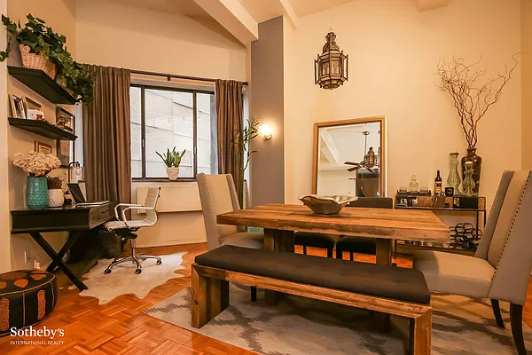 Rented by Sotheby's International Realty | media 13