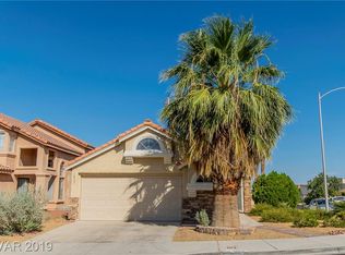 1952 Weenap Dr, Las Vegas, NV 89108