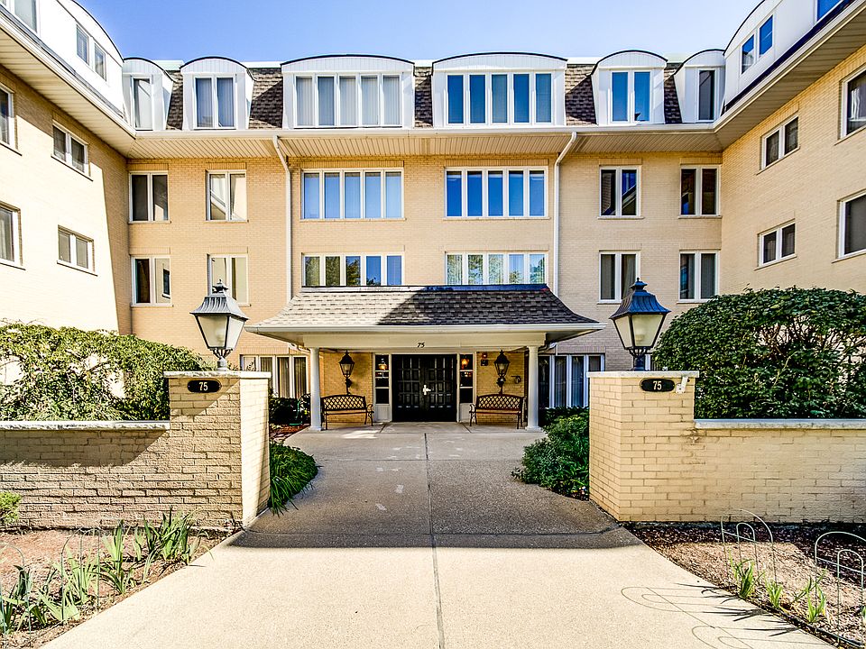 1st image of 75 6th Ave APT 306