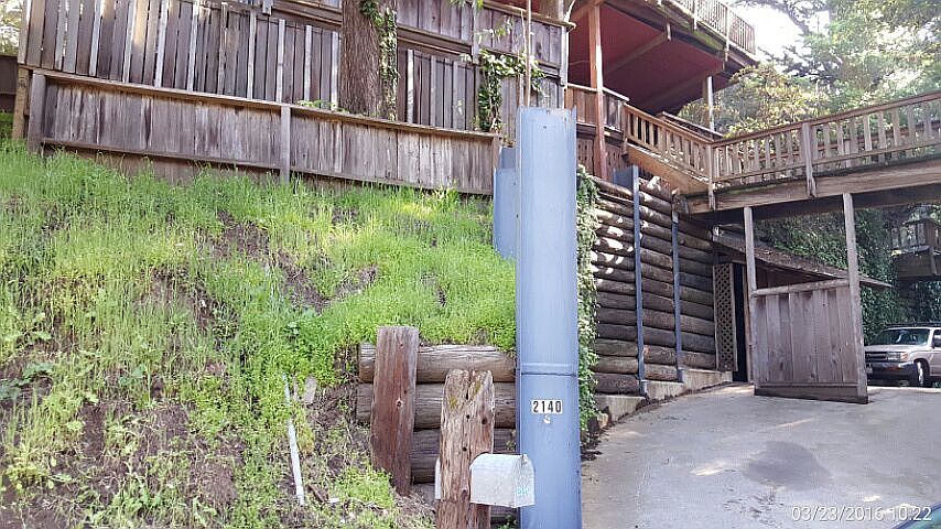 2nd image of 2140 Arrowhead Dr