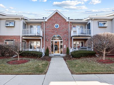 1226 Chalet Rd #2-102, Naperville, IL, 60563
