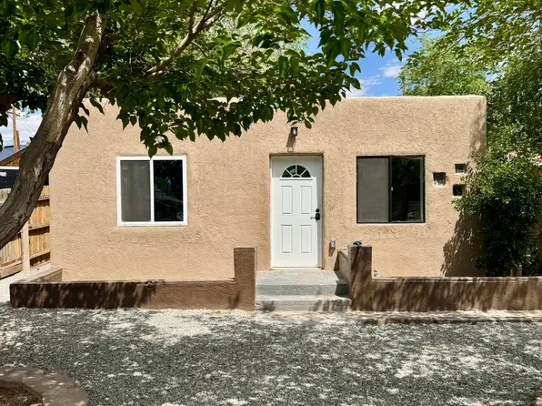 410 Utah St NE, Albuquerque, NM 87108