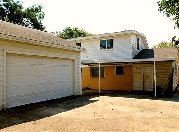 2nd image of 806 Primrose Dr