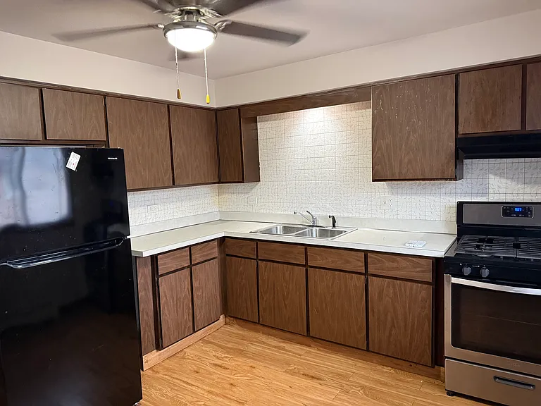 13046 Wood St #3B — Photo 4