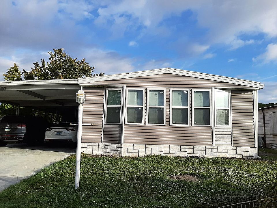 1st image of 1124 Sabal Palm Ln
