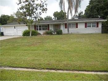 1st image of 517 E Lake Dr