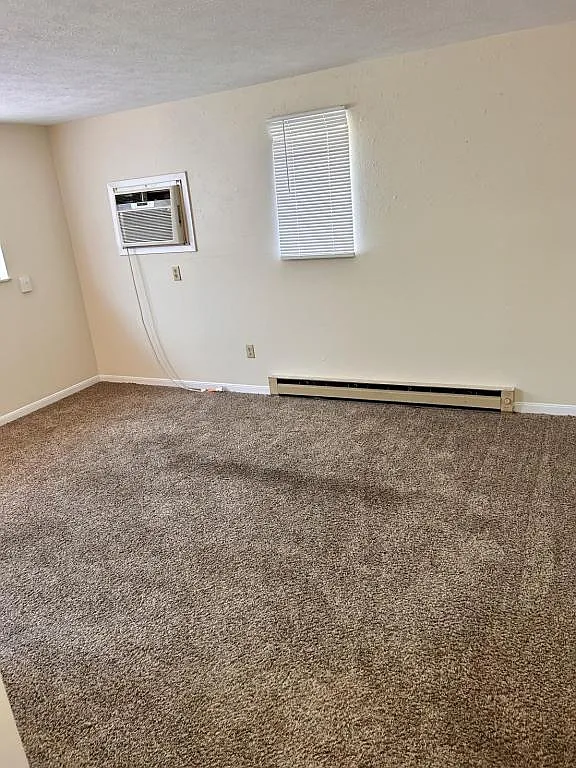 211 Dodge Dr. — Photo 4