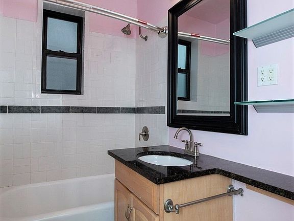 5th image of 41-41 41st St #3R