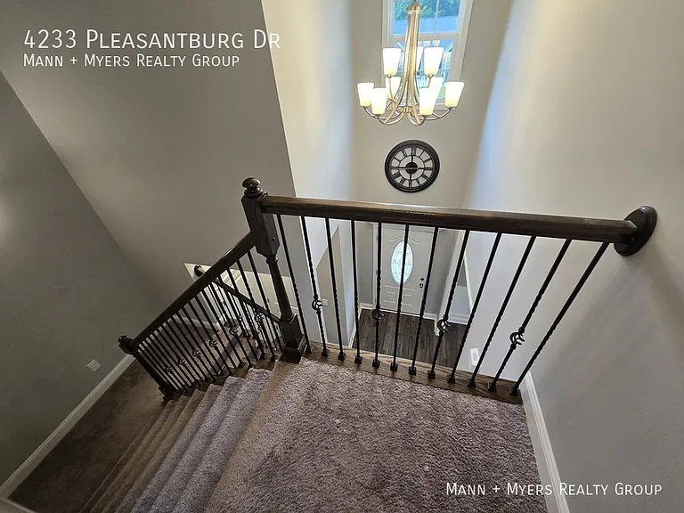 4233 Pleasantburg Dr — Photo 23