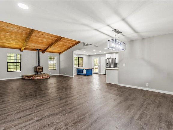 5th image of 5600 Lake Earl Dr