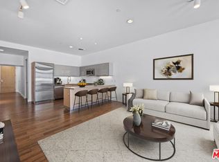801 S Grand Ave APT 1904, Los Angeles, CA 90017