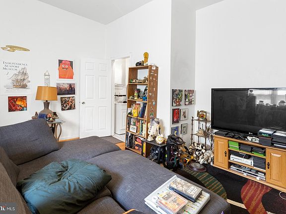 5th image of 1138 S 19th St #1