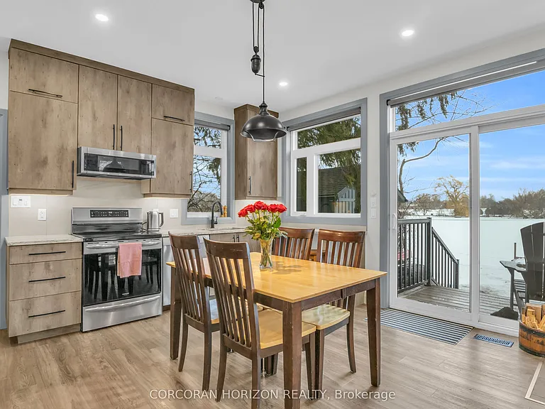 21 Cottage Ln — Photo 14
