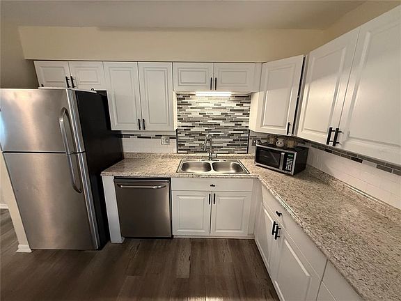 4th image of 5515 NW 27th Ter