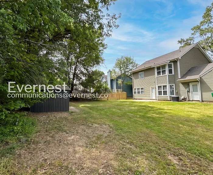 9601 Marshbrooke Rd — Photo 28