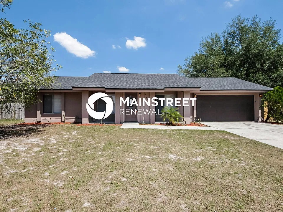 1349 Via Villanova Way