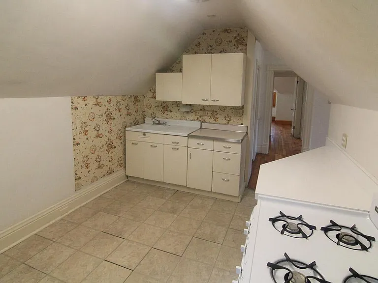 939 S Trenton Ave #3 — Photo 5