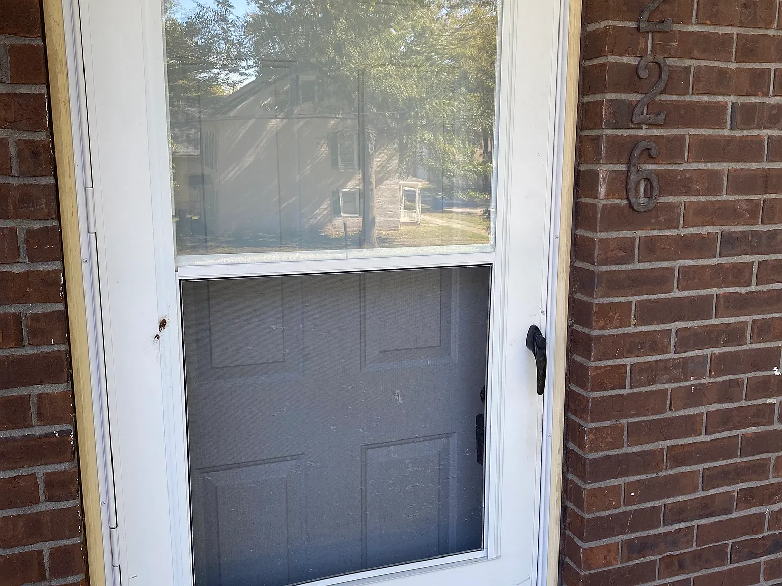 2 bed, 905 sqft, $1,050 — Photo 3