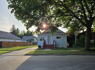 17535 Prospect St, Melvindale, MI 48122