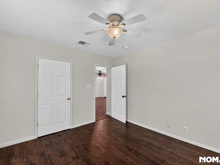1534 Mardell St — Photo 14