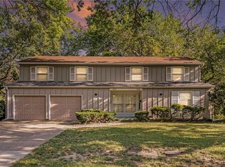 1614 Meadow Lake Ter #1616, Kansas City, MO 64114