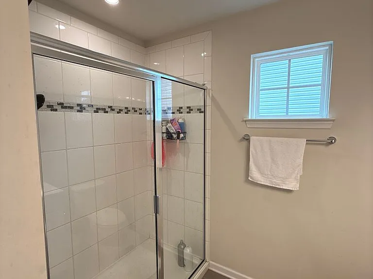 1524 Scarbrough Cir SW — Photo 27