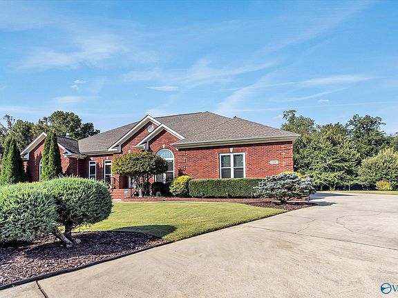 2nd image of 228 Brooklet Ct