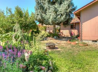 523 Wagner Creek Rd, Talent, OR 97540