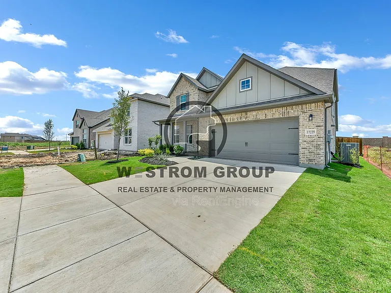 17229 Oxborough Dr — Photo 3