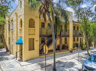1206 Oak St NE APT 5, Saint Petersburg, FL 33701