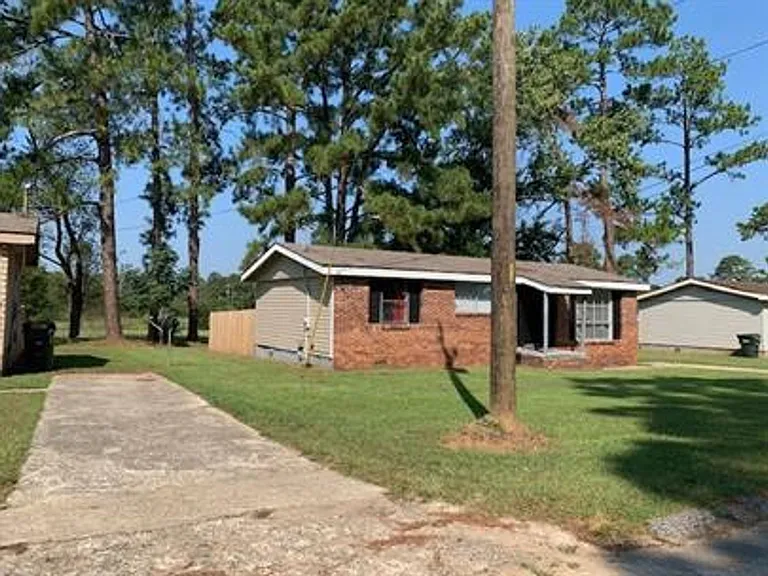 615 Cedarwood Dr — Photo 41