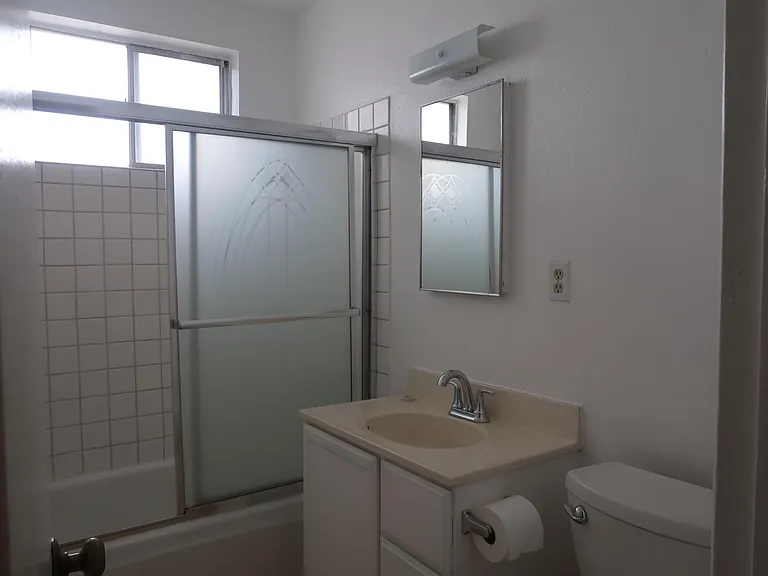 14609 Christine Dr #12 — Photo 15
