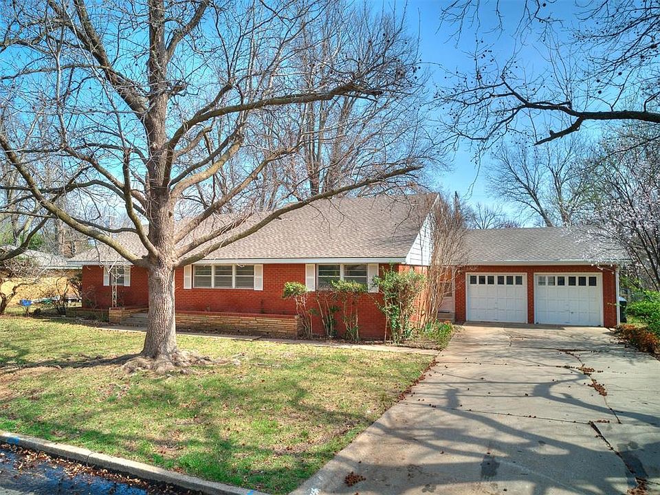 1st image of 1516 Ann Arbor Dr