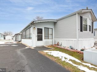 804 Leswood Ct, Dundalk, MD 21222