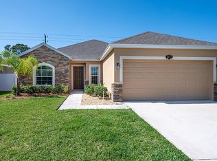 8057 Westfield Cir, Vero Beach, FL 32966