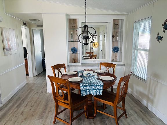 5th image of 180 Bimini Cay Cir #180
