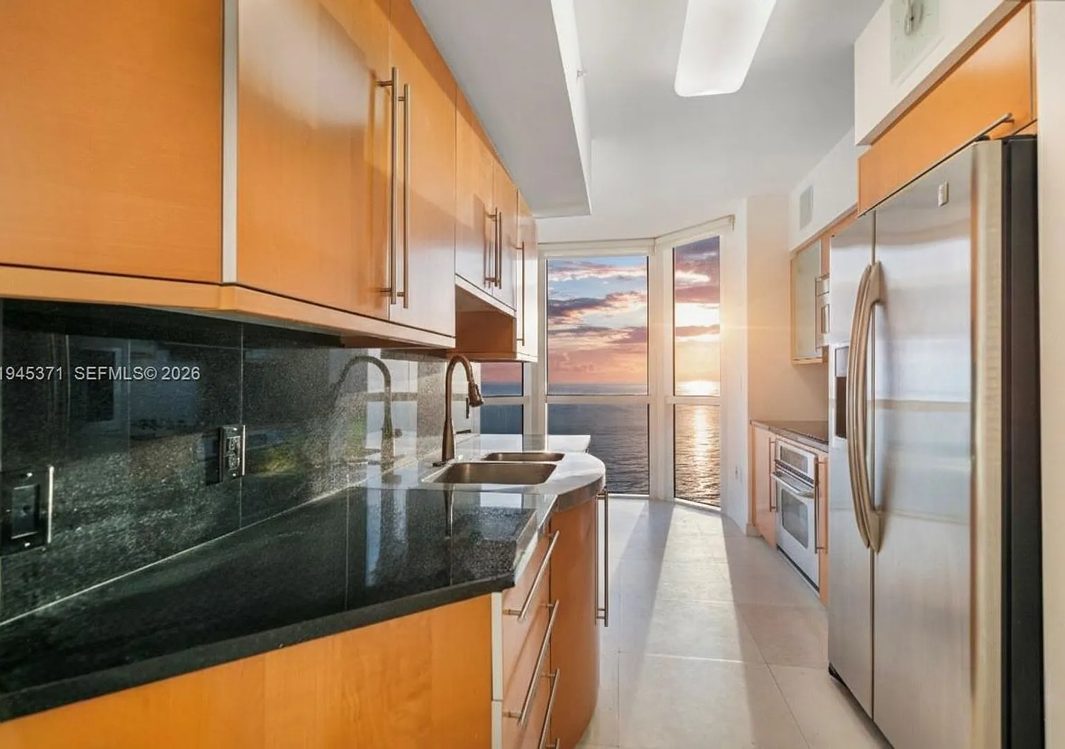 6365 Collins Avenue 2901, Miami Beach, FL 33141 — Photo 2