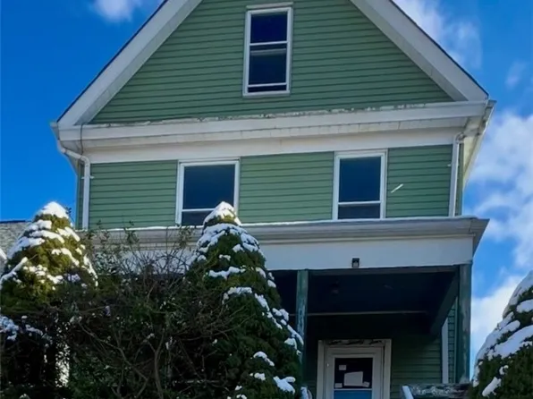 424 Ridge Ave, New Kensington, PA 15068