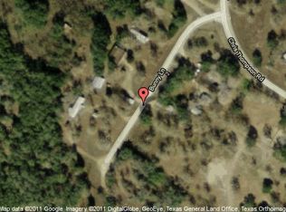 121 Bunny Ln, Victoria, TX 77905